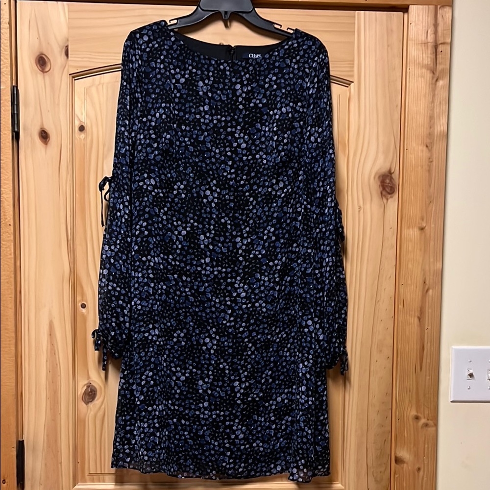 Chaps size 12 Elegant Patterned Dress w/Peekaboo Tie Sleeves EUC
